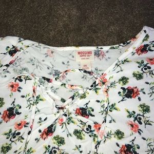 XXL flowy floral crop top with bell sleeve